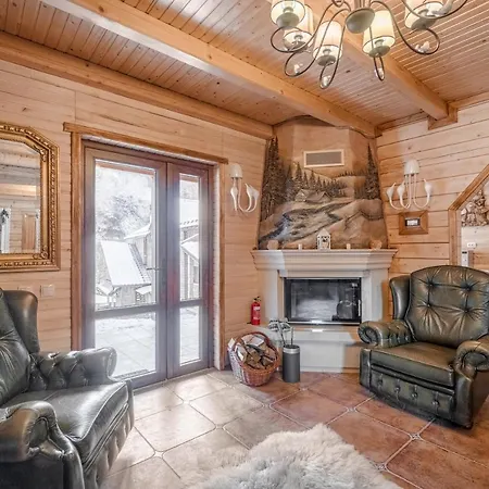 Ladna Bukovel Villa Tatariv