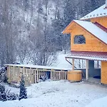 Ladna Bukovel Villa